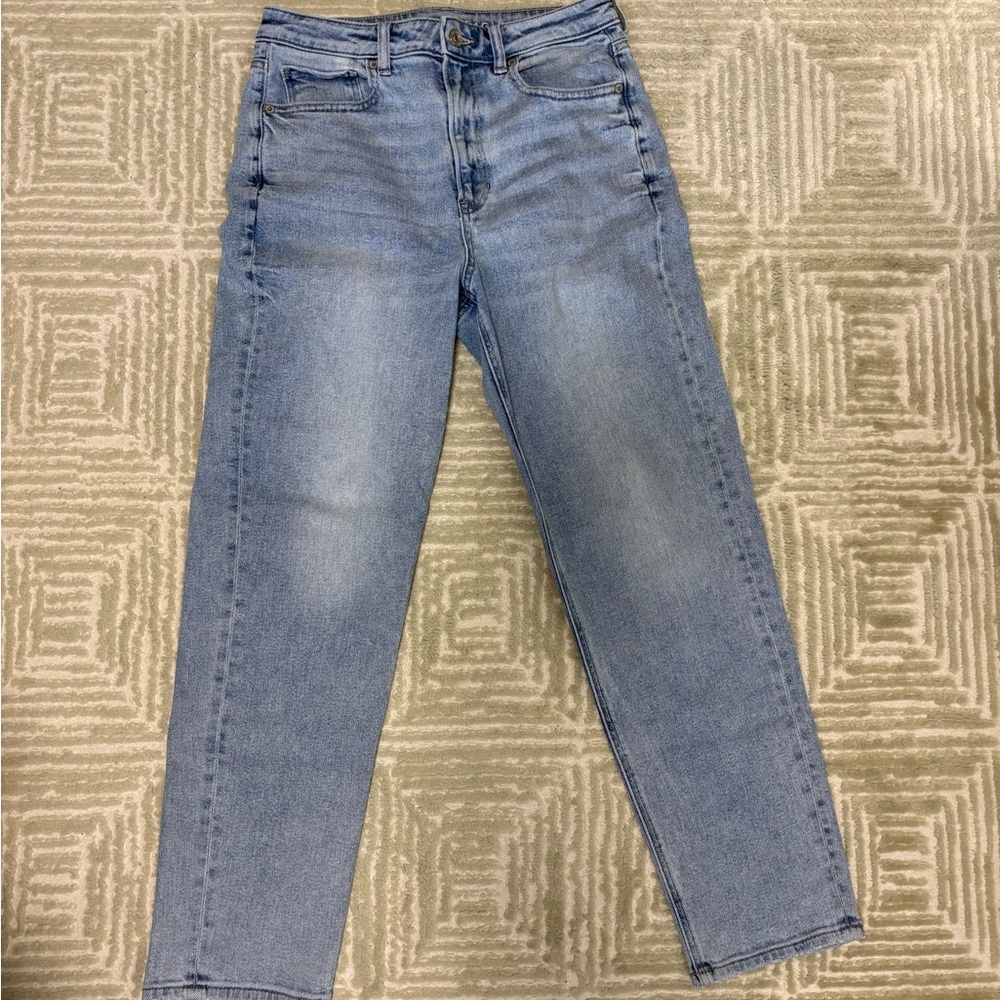 American Eagle Outfitters Light Wash Straight Leg Jeans
